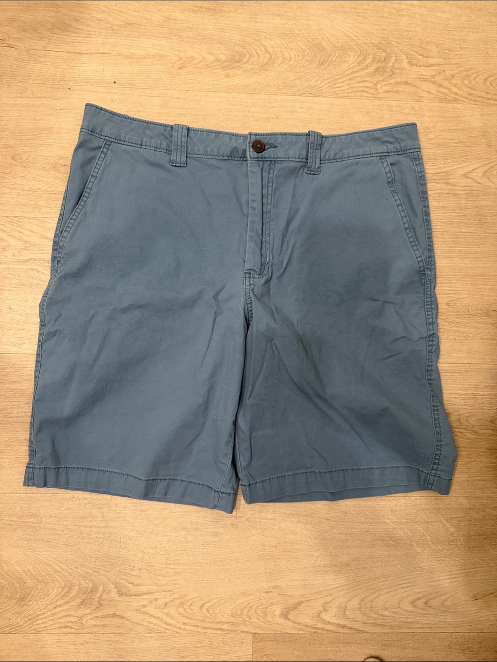 Magellan Outdoors Blue Flat-Front Men's Shorts